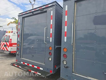 2021 Ford Transit 350 HD Cutaway 9950 GVWR DRW - miniatura 3
