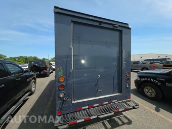 2021 Ford Transit 350 HD Cutaway 9950 GVWR DRW - miniatura 5