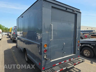 2021 Ford Transit 350 HD Cutaway 9950 GVWR DRW - miniatura 6
