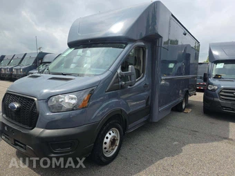 2021 Ford Transit 350 HD Cutaway 9950 GVWR DRW