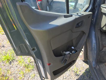 2021 Ford Transit 350 HD Cutaway 9950 GVWR DRW - miniatura 9