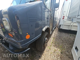 2021 Ford Transit 350 HD Cutaway 9950 GVWR DRW - miniatura 3