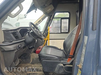 2021 Ford Transit 350 HD Cutaway 9950 GVWR DRW - miniatura 7