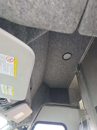 2021 Ford Transit 350 HD Cutaway 9950 GVWR DRW - miniatura 11