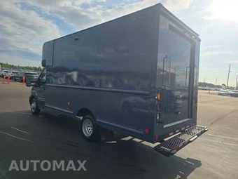 2021 Ford Transit 350 HD Cutaway 9950 GVWR DRW - miniatura 6