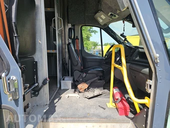 2021 Ford Transit 350 HD Cutaway 9950 GVWR DRW - miniatura 8