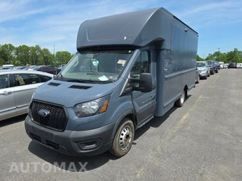 2021 Ford Transit 350 HD Cutaway 9950 GVWR DRW