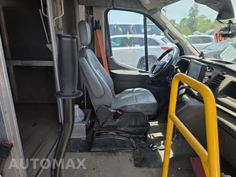 2021 Ford Transit 350 HD Cutaway 9950 GVWR DRW - miniatura 8