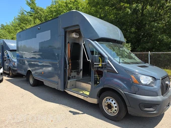 2021 Ford Transit 350 HD Cutaway 9950 GVWR DRW - miniatura 3