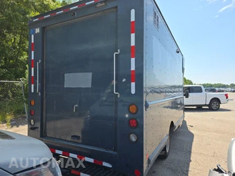 2021 Ford Transit 350 HD Cutaway 9950 GVWR DRW - miniatura 4