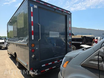 2021 Ford Transit 350 HD Cutaway 9950 GVWR DRW - miniatura 5