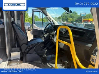 2021 Ford Transit 350 HD Cutaway 9950 GVWR DRW - miniatura 12