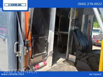 2021 Ford Transit 350 HD Cutaway 9950 GVWR DRW - miniatura 13