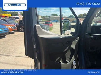2021 Ford Transit 350 HD Cutaway 9950 GVWR DRW - miniatura 31