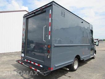 2021 Ford Transit 350 HD Cutaway 9950 GVWR DRW - miniatura 2