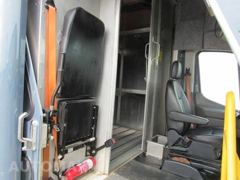 2021 Ford Transit 350 HD Cutaway 9950 GVWR DRW - miniatura 9