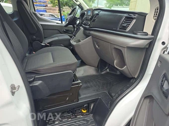2021 Ford Transit 350 Passenger Wagon XLT w/RH Sliding Door Low Roof 148.0" WB - miniatura 17