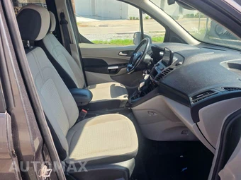 2021 Ford Transit Connect Passenger Wagon XLT Minivan w/Rear Swing-Out Doors 120.6" WB - miniatura 13