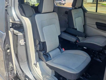 2021 Ford Transit Connect Passenger Wagon XLT Minivan w/Rear Swing-Out Doors 120.6" WB - miniatura 19