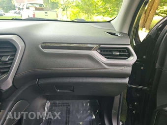 2021 GMC Acadia AT4 4SB - miniatura 17