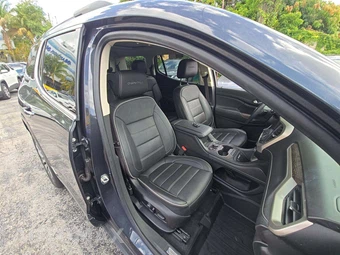 2021 GMC Acadia Denali 5SA - miniatura 16