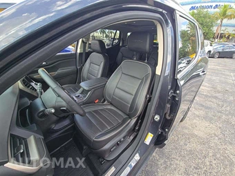 2021 GMC Acadia Denali 5SA - miniatura 3
