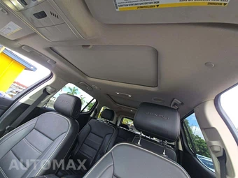 2021 GMC Acadia Denali 5SA - miniatura 8