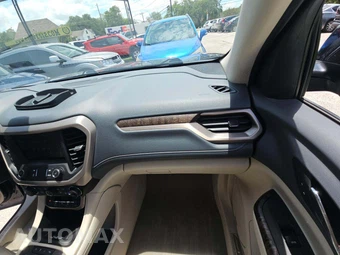 2021 GMC Acadia Denali 5SA – miniatura 20