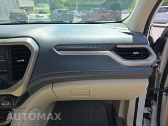 2021 GMC Acadia Denali 5SA - miniatura 17