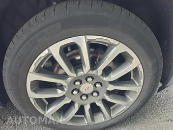 2021 GMC Acadia Denali 5SA – miniatura 9
