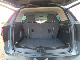 2021 GMC Acadia SLE 3SA – miniatura 15