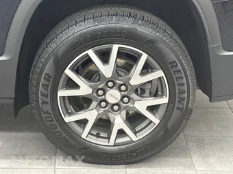 2021 GMC Acadia SLE 3SA - miniatura 6