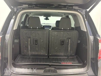 2021 GMC Acadia SLE 3SA - miniatura 8