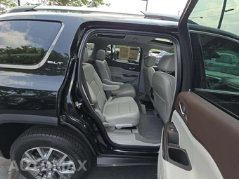 2021 GMC Acadia SLT 4SA - miniatura 13