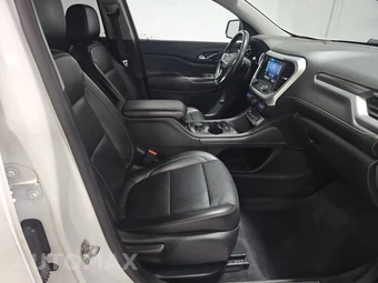 2021 GMC Acadia SLT 4SA - miniatura 8