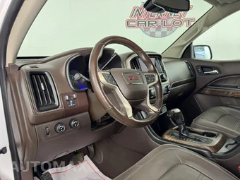 2021 GMC Canyon Denali Crew Cab Long Bed 4SD - miniatura 10