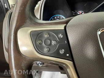 2021 GMC Canyon Denali Crew Cab Long Bed 4SD - miniatura 15
