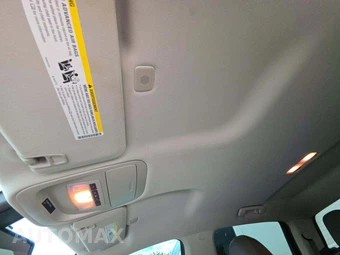 2021 GMC Canyon Denali Crew Cab Medium Bed 2SD - miniatura 11