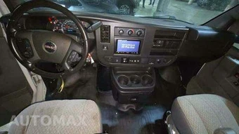 2021 GMC Savana 2500 Base – miniatura 6