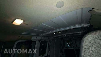 2021 GMC Savana 2500 Base – miniatura 8