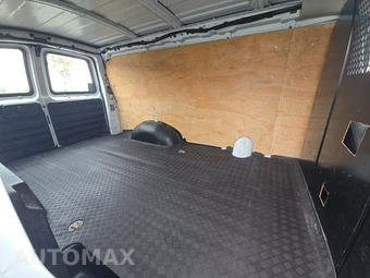 2021 GMC Savana 2500 Cargo Van 1WT 135.2" WB - miniatura 13