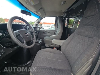 2021 GMC Savana 2500 Cargo Van 1WT 135.2" WB - miniatura 7