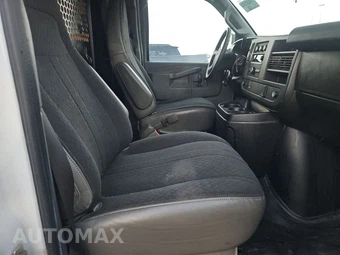2021 GMC Savana 2500 Cargo Van 1WT 135.2" WB – miniatura 8
