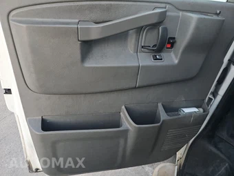 2021 GMC Savana 2500 Cargo Van 1WT 135.2" WB – miniatura 9