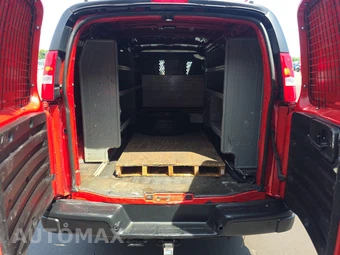 2021 GMC Savana 3500 Cargo Van 1WT 135.2" WB - miniatura 15
