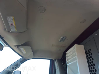 2021 GMC Savana 3500 Cargo Van 1WT 135.2" WB - miniatura 16