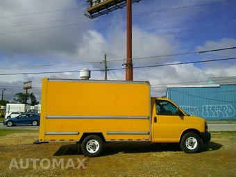2021 GMC Savana 3500 Cutaway 1WT - miniatura 17