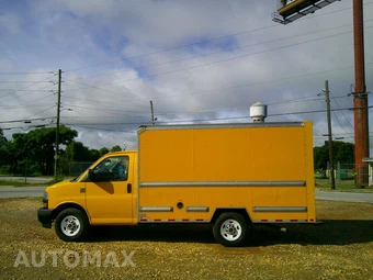 2021 GMC Savana 3500 Cutaway 1WT - miniatura 7
