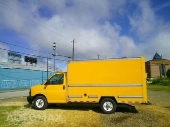 2021 GMC Savana 3500 Cutaway 1WT - miniatura 8