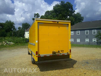2021 GMC Savana 3500 Cutaway 1WT - miniatura 12